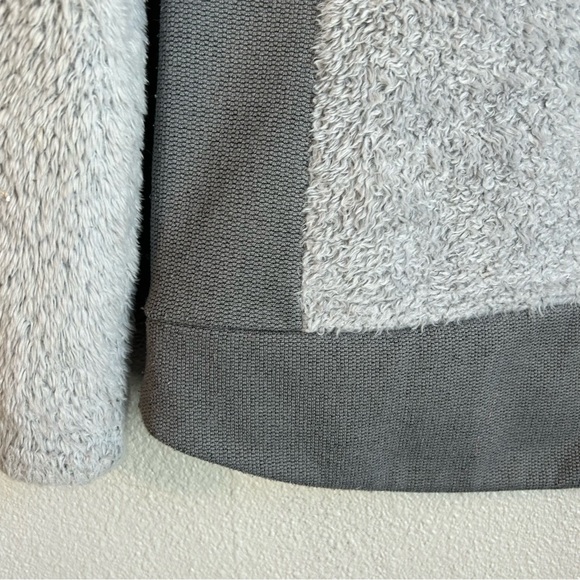 THE NORTH FACE | FUZZY TEDDY BEAR JACKET MEDIUM - Picture 6 of 6